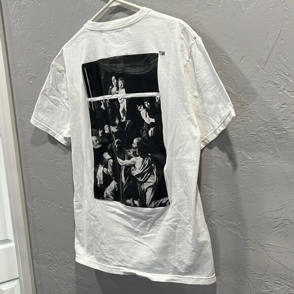🔥 OFF-WHITE Caravaggio Painting Madonna Square Graphic Tee Men Sz Lg - PERFECT - Picture 7 of 7